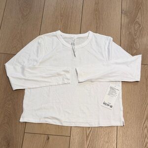 Lululemon Classic Fit Longsleeve new with tags size 10